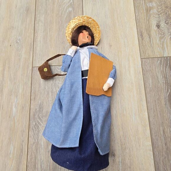 Byers Choice The Carolers Artist or Teacher 13" standing doll vintage 2000 - Picture 8 of 12